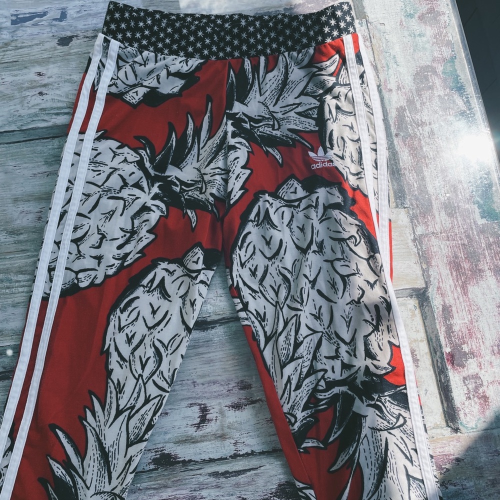 Adidas pineapple leggings